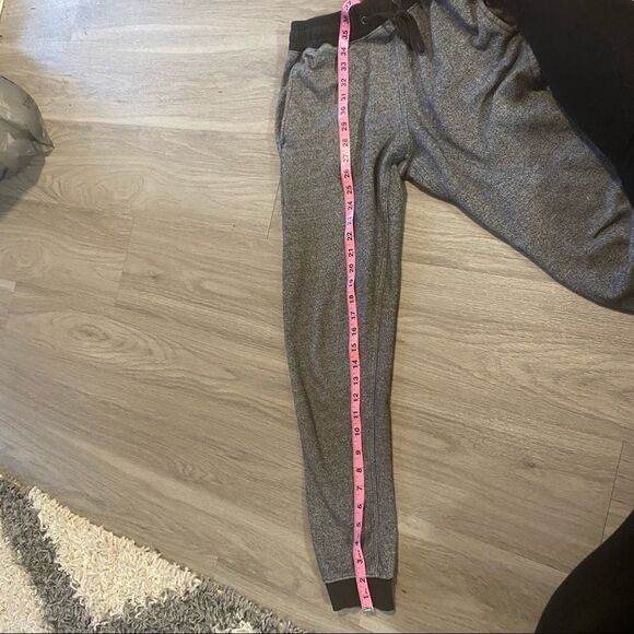 H&M basic grey/black sweatpants / joggers XS - Picture 7 of 7
